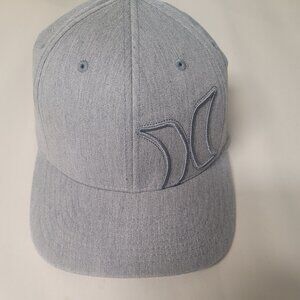 Hurley FlexFit Yupoong Big Embroidered Logo Gray Hat Cap Size Small/Medium
